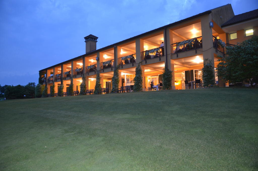 Hotel Golf Club Castelconturbia Agrate Conturbia Exterior foto