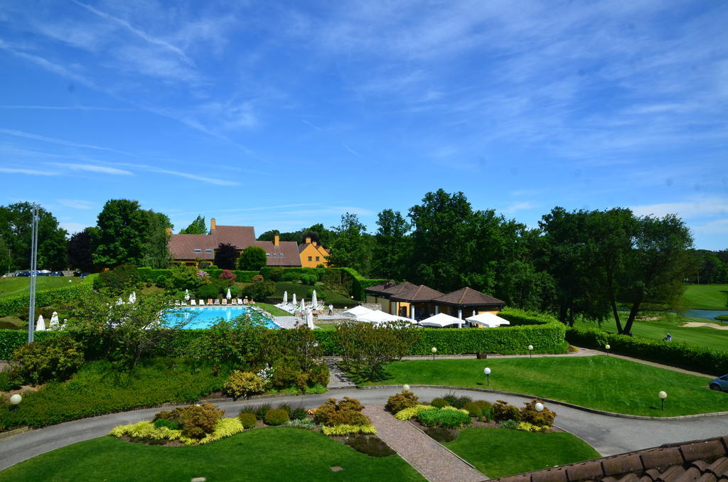 Hotel Golf Club Castelconturbia Agrate Conturbia Exterior foto