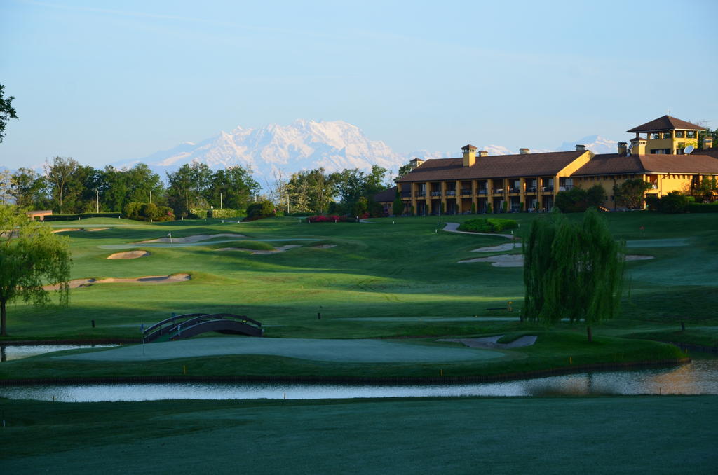 Hotel Golf Club Castelconturbia Agrate Conturbia Exterior foto