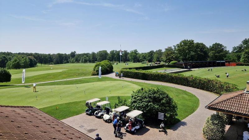 Hotel Golf Club Castelconturbia Agrate Conturbia Exterior foto